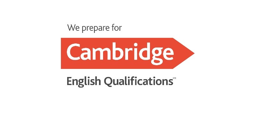 Mensaje “We prepare for Cambridge English Qualifications” que indica la preparación de exámenes oficiales de Cambridge English.